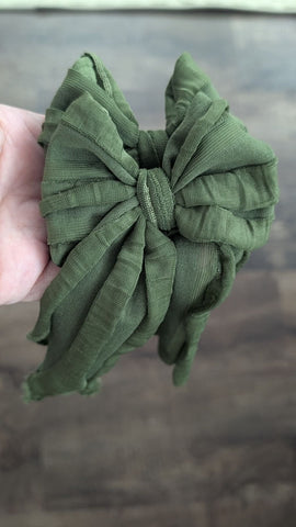 Olive green ruffle ava piggies (RTS)